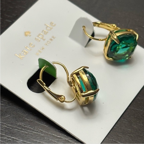 Kate Spade New York ♠️ emerald green jewelled drop earrings - Picture 10 of 10